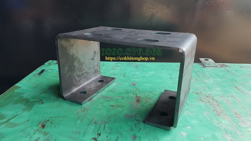 cắt laser kim loại sắt