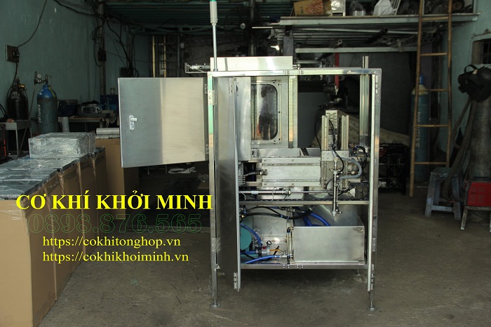 máy rửa phôi tự động